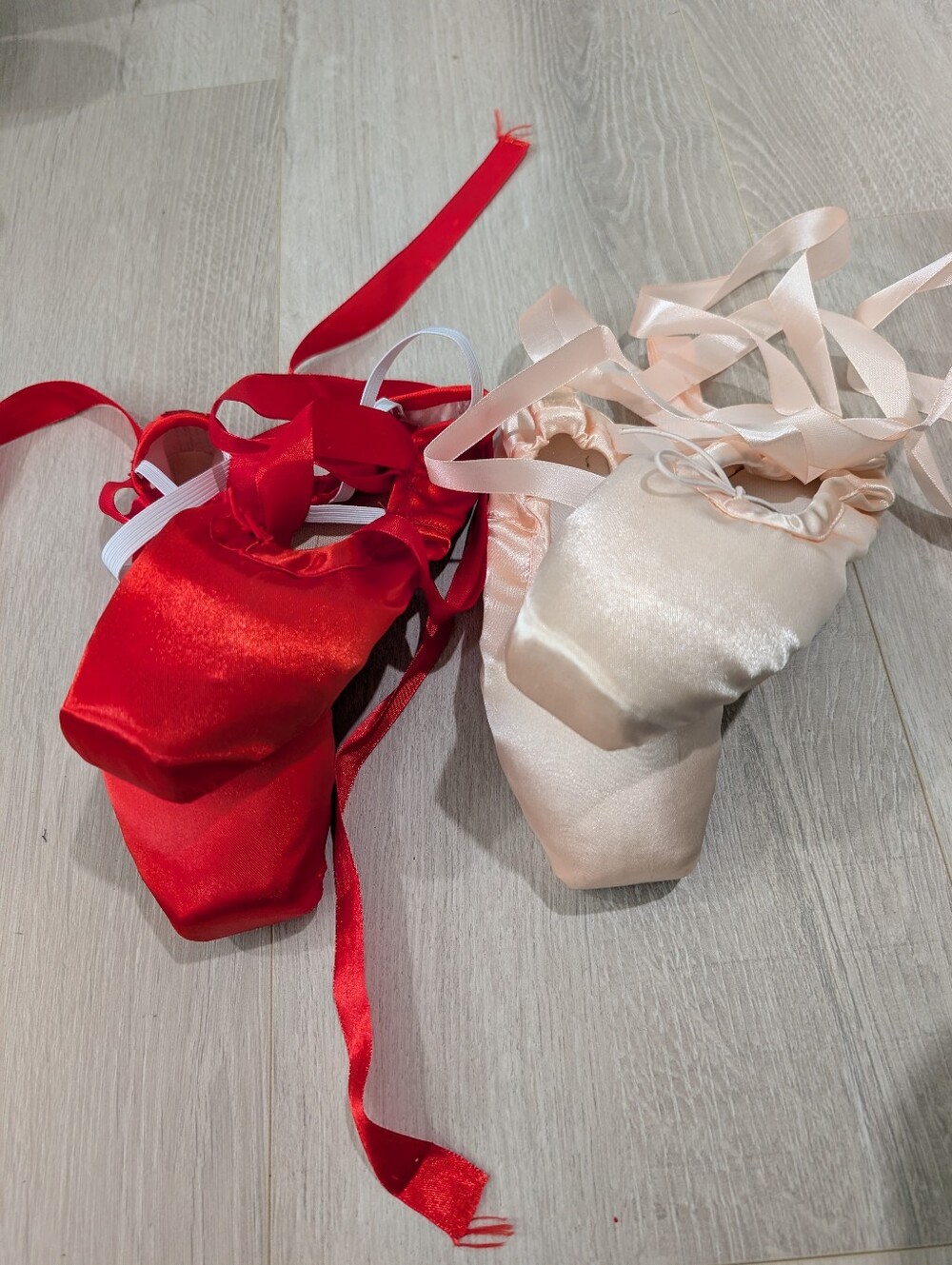 Ballet Pointe Shoes